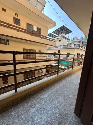 Balcony in 1 BHK Builder Floor at Sector 15 – for Rent