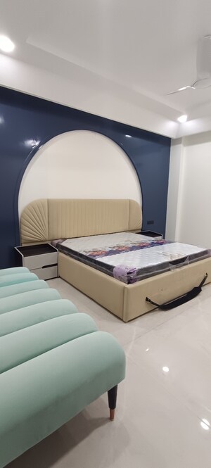 Bedroom in 5 BHK Builder Floor at TDI The Retreat, Sector 89 – for Sale