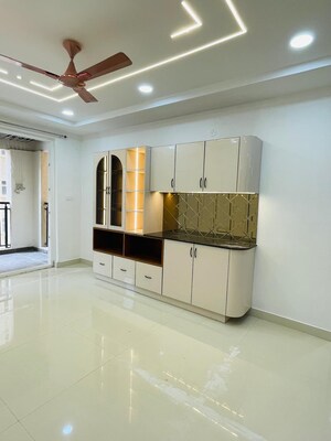 Room in 2 BHK Apartment at Aditya Capitol Heights, Hi Tech City – for Rent