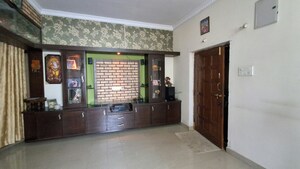 Room in 3 BHK Apartment at Srinivasa Nagar Colony – for Sale