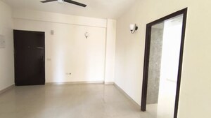 Room in 3 BHK Apartment at GLS Avenue 51, Sector 92 – for Sale