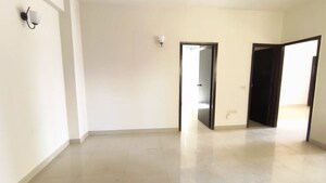 Room in 3 BHK Apartment at GLS Avenue 51, Sector 92 – for Sale