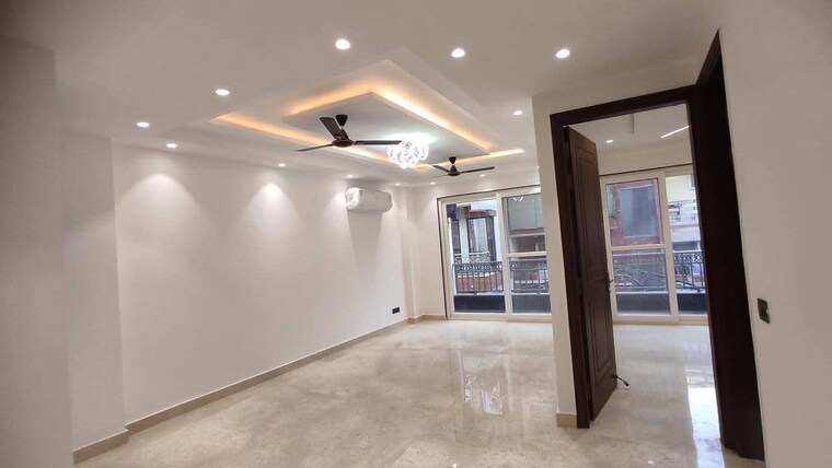 Room, freedom fighters enclave 2 Bedroom 1000 Sq.Ft. Apartment In Freedom Fighters Enclave Delhi 10718678