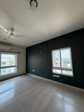 4 BHK Flat for Rent in Ulsoor Lake, Bangalore