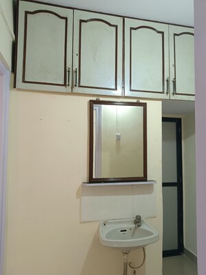 Furnished Amenities in 1 BHK Apartment at Big Splash, Vashi Sector 17 – for Rent