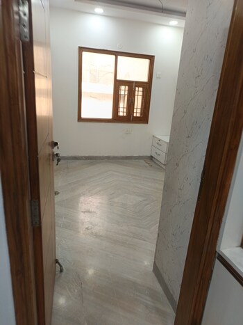 3 BHK Builder Floor for Rent in Rohini, Delhi