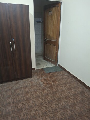 1 BHK Flat for Rent in Raja Park, Jaipur