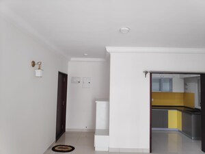 Room in 3 BHK Apartment at Purva Palm Beach, Hennur Road – for Rent