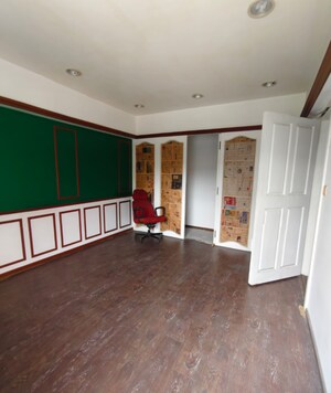 Room in  Office Space at Vasi Plaza, Vashi Sector 17 – for Rent