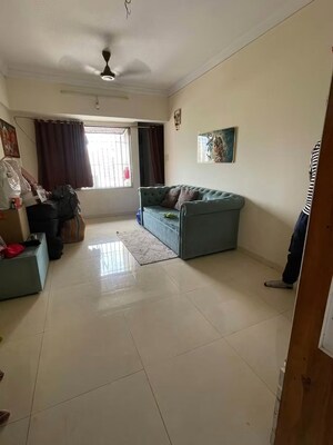 1 BHK Apartment For Rent in Bhoomi Park, Malad West