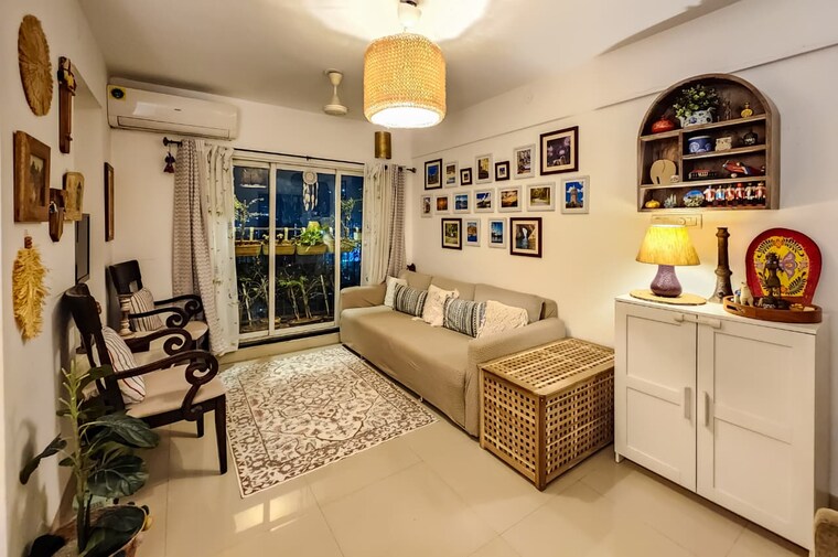 Living Room, rustomjee-urbania-atelier 2 Bedroom 610 Sq.Ft. Apartment In Thane West Thane 10720467