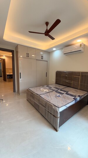 2 BHK Builder Floor For Rent in Sector 32