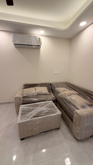 Furnished Amenities in 2 BHK Builder Floor at Sector 32 – for Rent