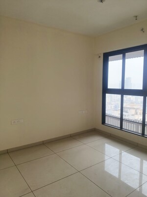 Room in 2 BHK Apartment at Group Satellite Elegance, Goregaon East – for Rent