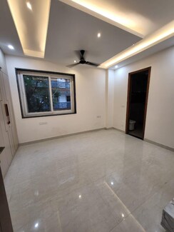 3 BHK +Builder Floor For Rent in Sector 21