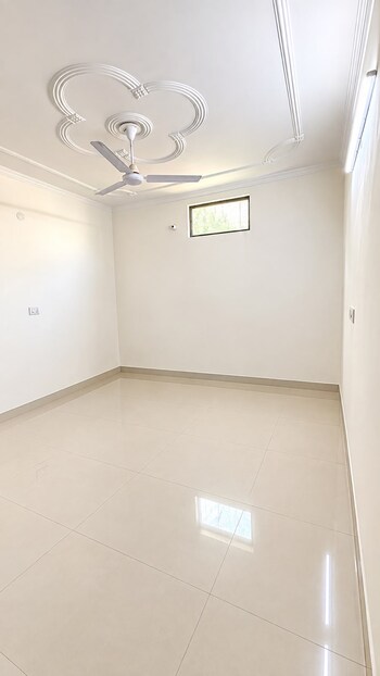 2 BHK Builder Floor for Rent in Chattarpur, Delhi
