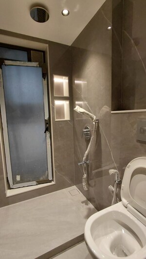 Bathroom in 4 BHK Apartment at Nagpal Flushel, Bandra West – for Rent