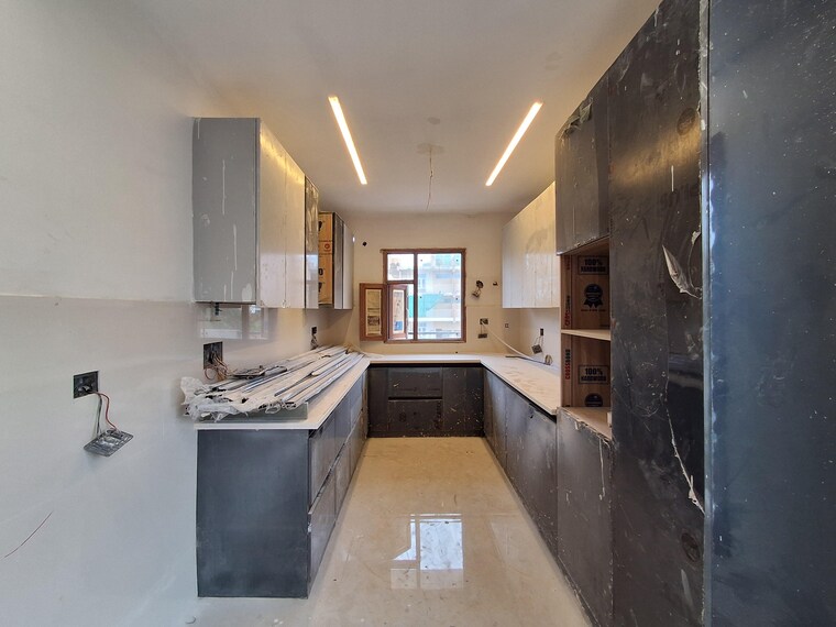 Kitchen, sector 21 3 Bedroom 1550 Sq.Ft. Builder Floor In Sector 21 Gurgaon 10720587
