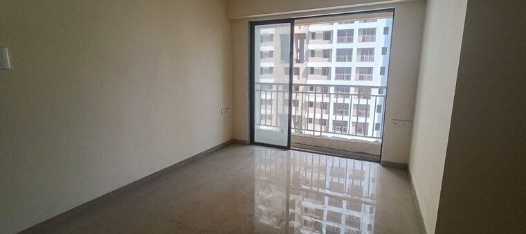 Room, paradigm-zenith-pushpanjali-residency-phase-iii 1 Bedroom 497 Sq.Ft. Apartment In Ghodbunder Road Thane 10720581