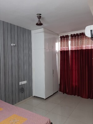 Room in 1 RK Apartment at Malwa Escon Primera, International Airport Road – for Rent