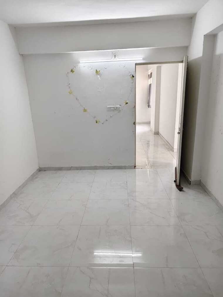 Room, satellite 2 Bedroom 1250 Sq.Ft. Apartment In Satellite Ahmedabad 10720954