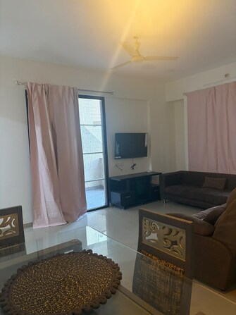 2 BHK 1044 Sq.Ft. Apartment in Gulmohar Goldcoast
