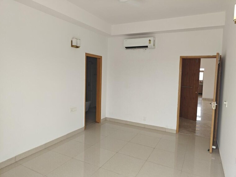 Room, ss-linden 4 Bedroom 2741 Sq.Ft. Apartment In Sector 84 Gurgaon 10720991