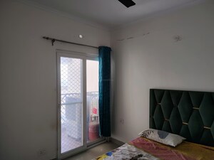 Room in 2.5 BHK Apartment at SCC Sapphire, Raj Nagar Extension – for Sale