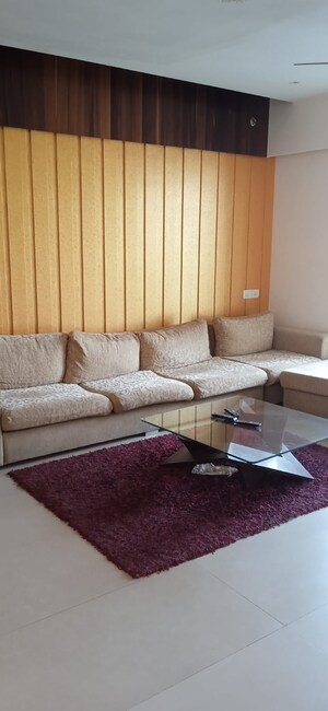 2 BHK Apartment For Rent in Divya Stuti CHS, Goregaon East