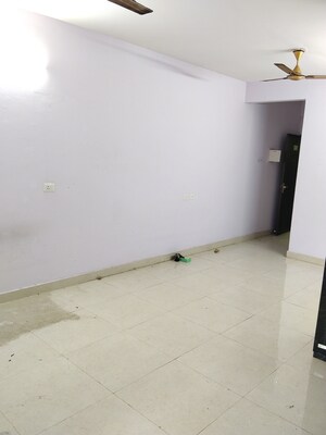 Room in 2 BHK Apartment at Signature Global The Roselia, Sector 95a – for Rent