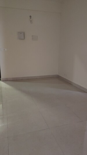 2 BHK Apartment For Rent in Signature Global The Roselia, Sector 95a
