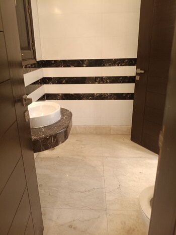 4 BHK Builder Floor for Rent in New Friends Colony, Delhi
