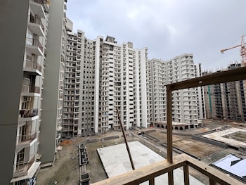 Supercity Mayfair Residency