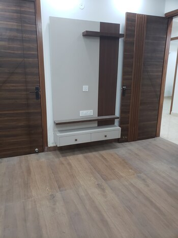 2 BHK Builder Floor for Sale in Virender Nagar, Delhi