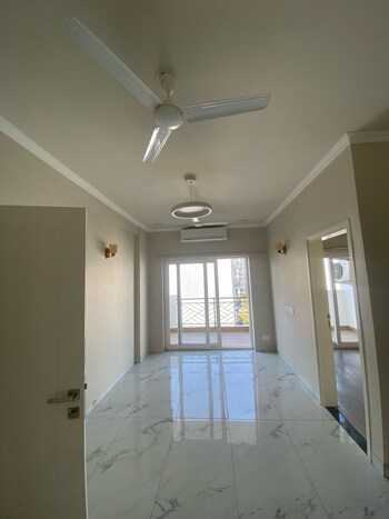Central Park Cerise Suites