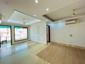 3 BHK Builder Floor for Rent in Sector 57, Gurgaon