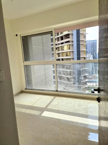 2 BHK Flat for Sale in Veera Desai Road, Mumbai