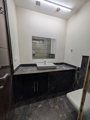 1 BHK Builder Floor for Rent in Lajpat Nagar I, Delhi