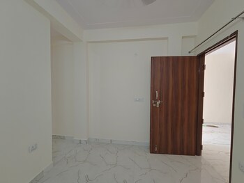 1 BHK Builder Floor for Rent in Pandav Nagar, Delhi