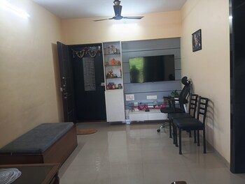 2 BHK Flat for Sale in Shastri Nagar, Thane