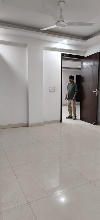 3 BHK Flat for Rent in Saket, Delhi