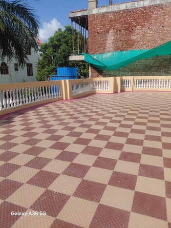 2 BHK Builder Floor for Rent in Sector 15, Gurgaon
