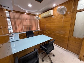 Office Space for Rent in Netaji Subhash Place, Delhi