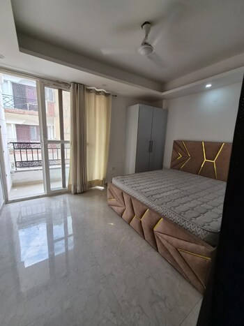 2 BHK Flat for Rent in Saket, Delhi