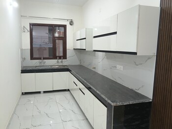 3.5 BHK Builder Floor for Sale in Dhakoli, Zirakpur