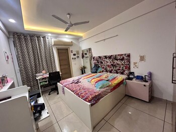 3 BHK Flat for Sale in Ambala Highway, Zirakpur