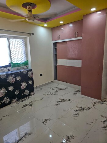 2 BHK Builder Floor for Rent in Sector 30, Noida