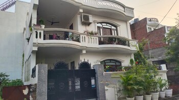 5 BHK House for Sale in Jankipuram Vistar, Lucknow
