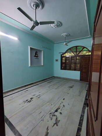 3 BHK Builder Floor for Rent in Niti Khand I, Ghaziabad