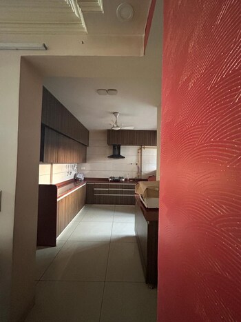 Paramount Golf Foreste Apartments